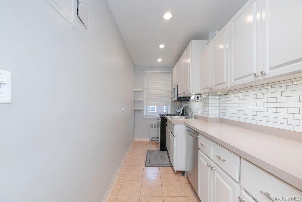 765 Bronx River Road, Unit 6G Bronxville, NY 10708 - Photo 13 of 28