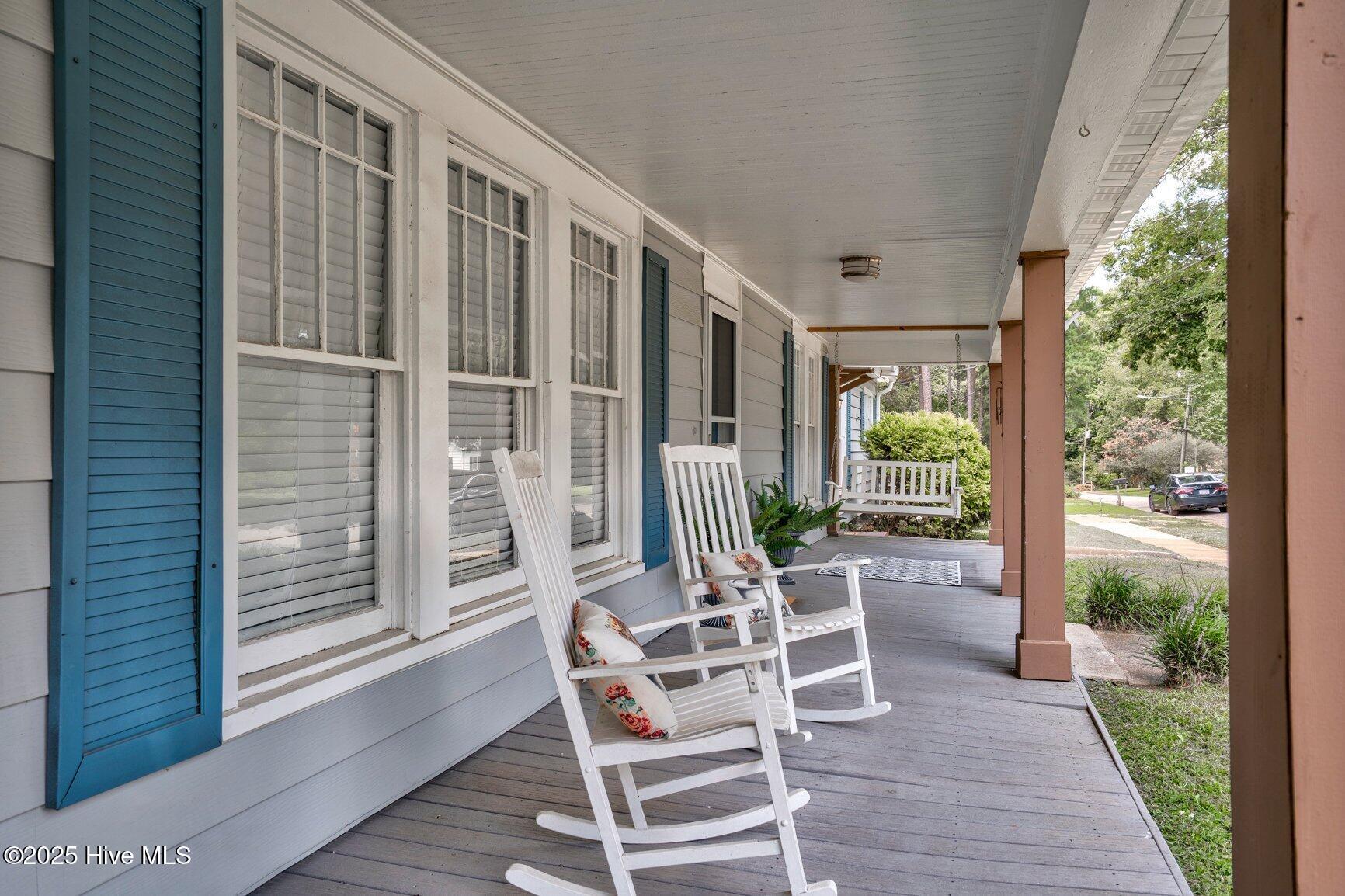 303 North Walnut Street Spring Hope, NC 27882 - Photo 5 of 39 004-303NorthWalnutStreet-SpringHope-NC-2