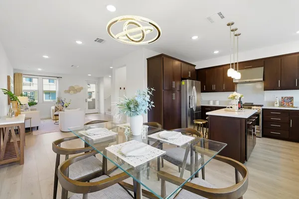 $1,498,000 | 619 Cinnamon Circle, Mountain View, CA 94043