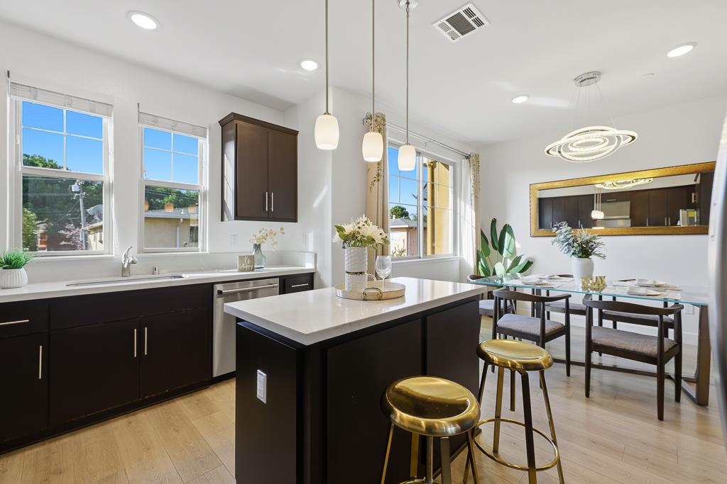 619 Cinnamon Circle Mountain View, CA 94043 - Photo 16 of 60