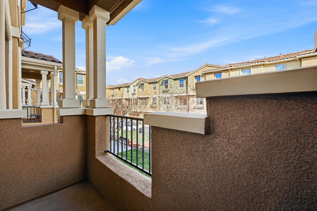 619 Cinnamon Circle Mountain View, CA 94043 - Photo 45 of 60