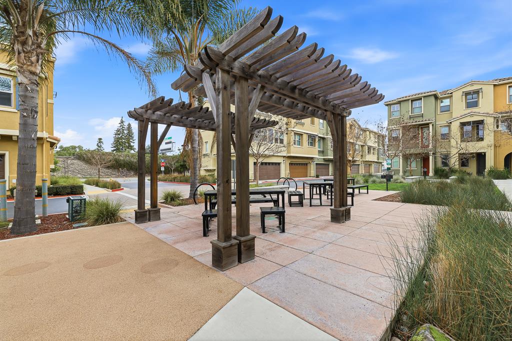 619 Cinnamon Circle Mountain View, CA 94043 - Photo 52 of 60