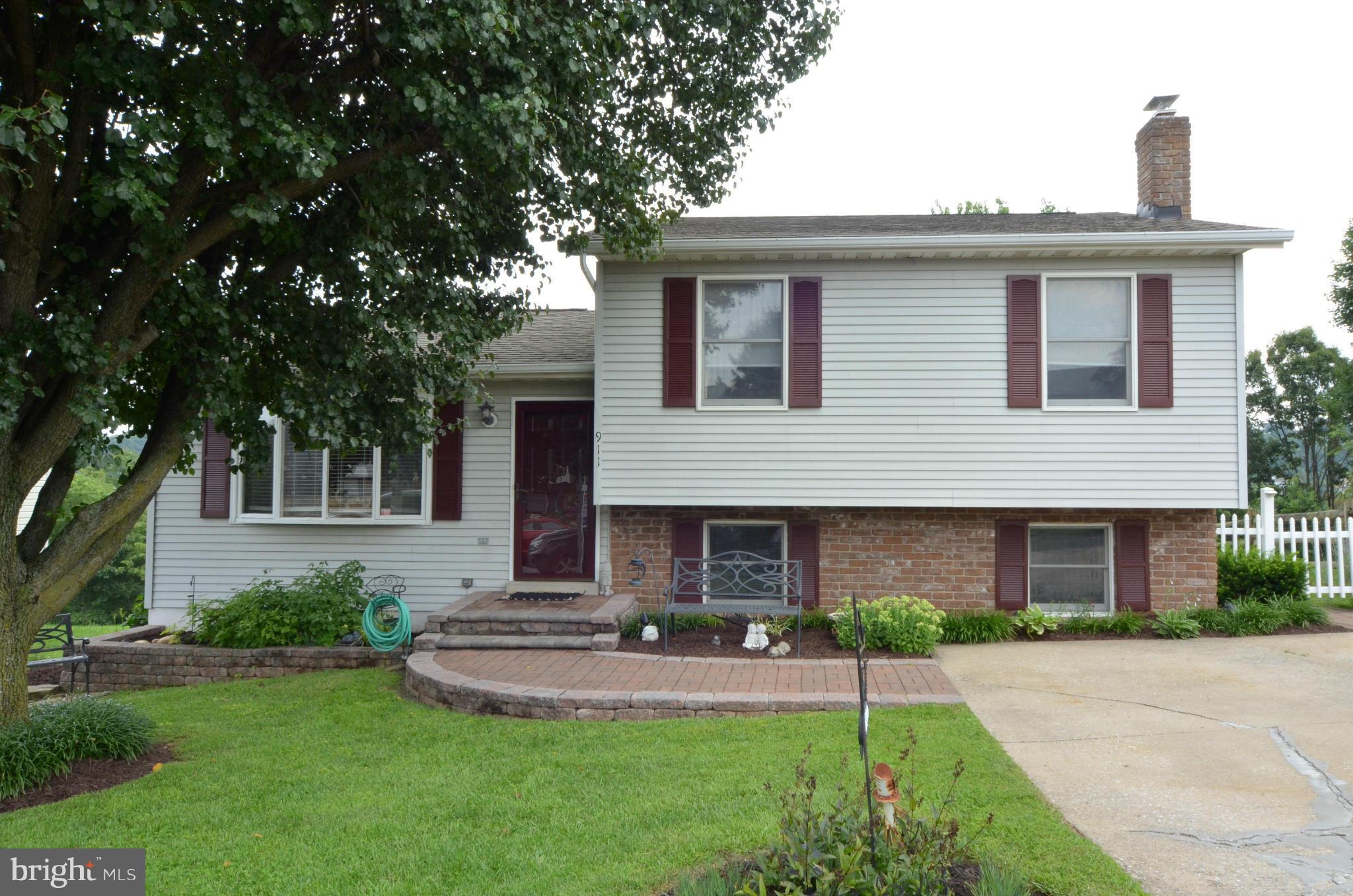 911 Horizon Road Mount Airy, MD 21771 - Photo 1 of 25 Exterior (Front)