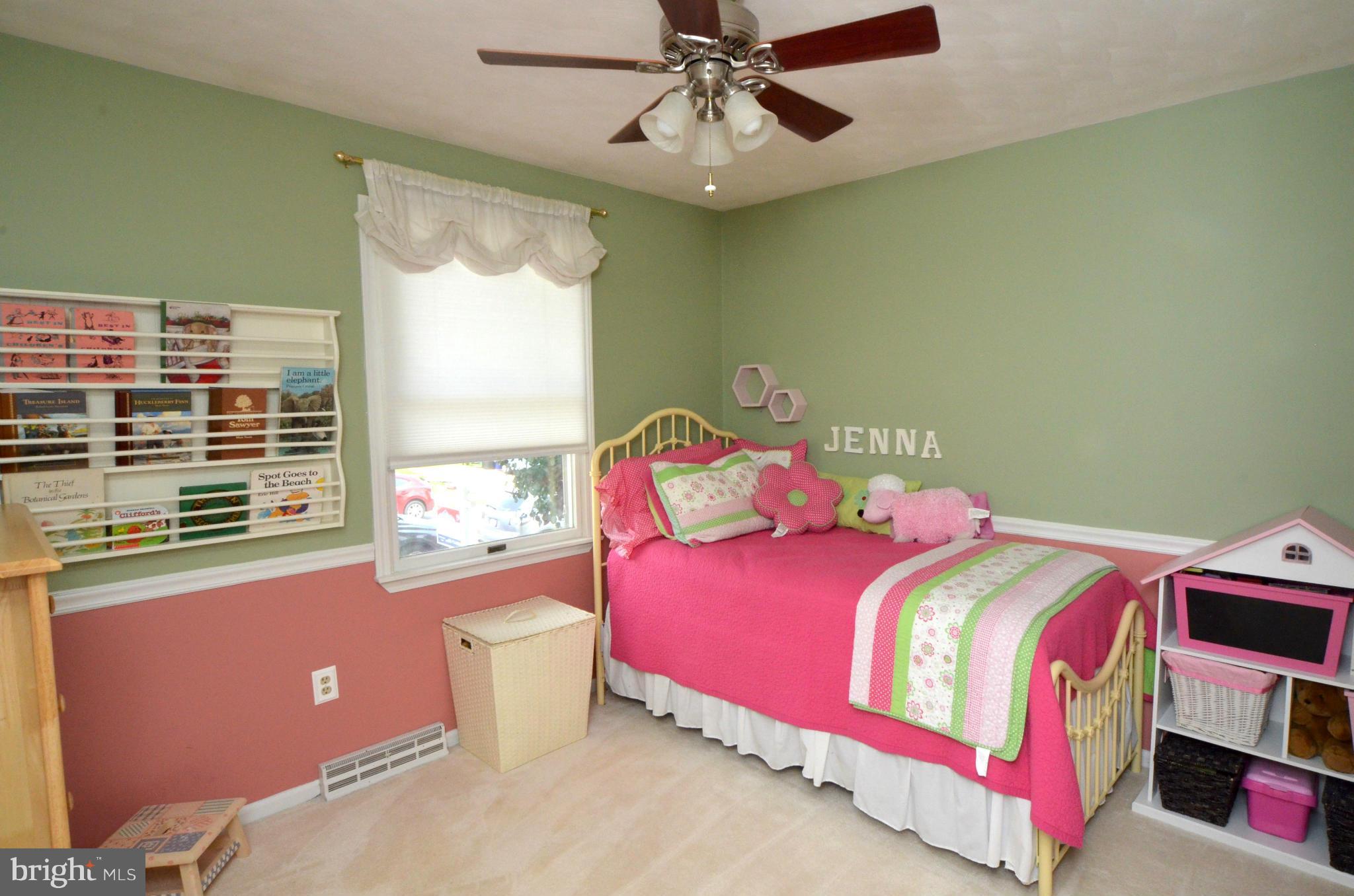 911 Horizon Road Mount Airy, MD 21771 - Photo 13 of 25 Bedroom 2