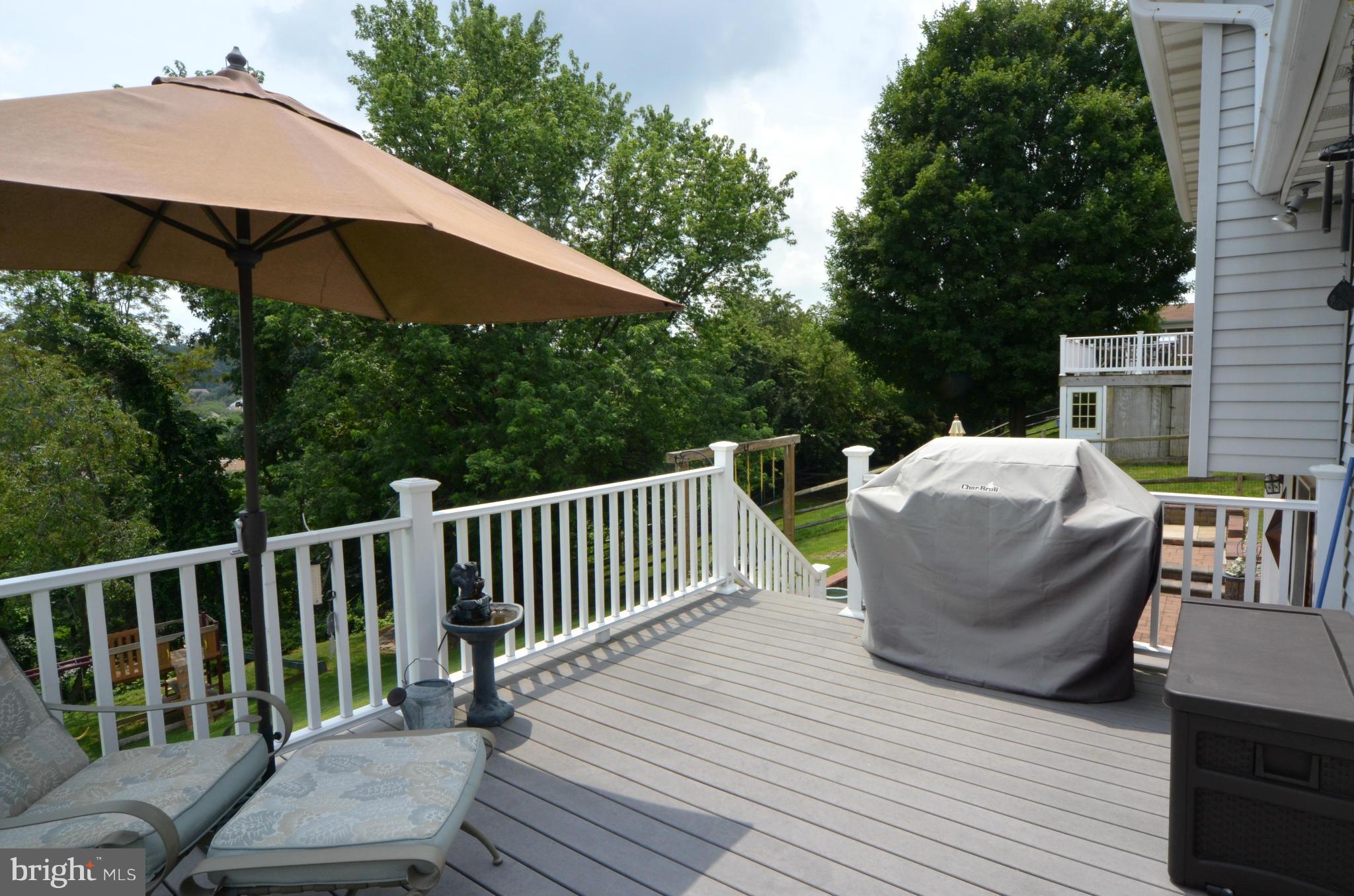 911 Horizon Road Mount Airy, MD 21771 - Photo 19 of 25 Deck with view