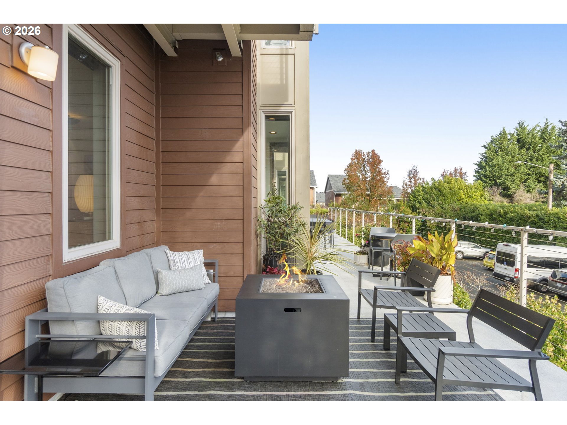 4280 South Corbett Avenue, Unit 102 Portland, OR 97239 - Photo 22 of 27 Balcony