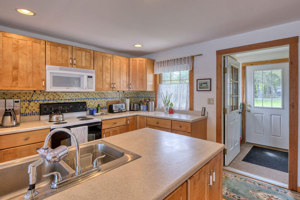 64 Weed Point Road Little Deer Isle, ME 04650 - Photo 10 of 60 64WeedPointRd-10