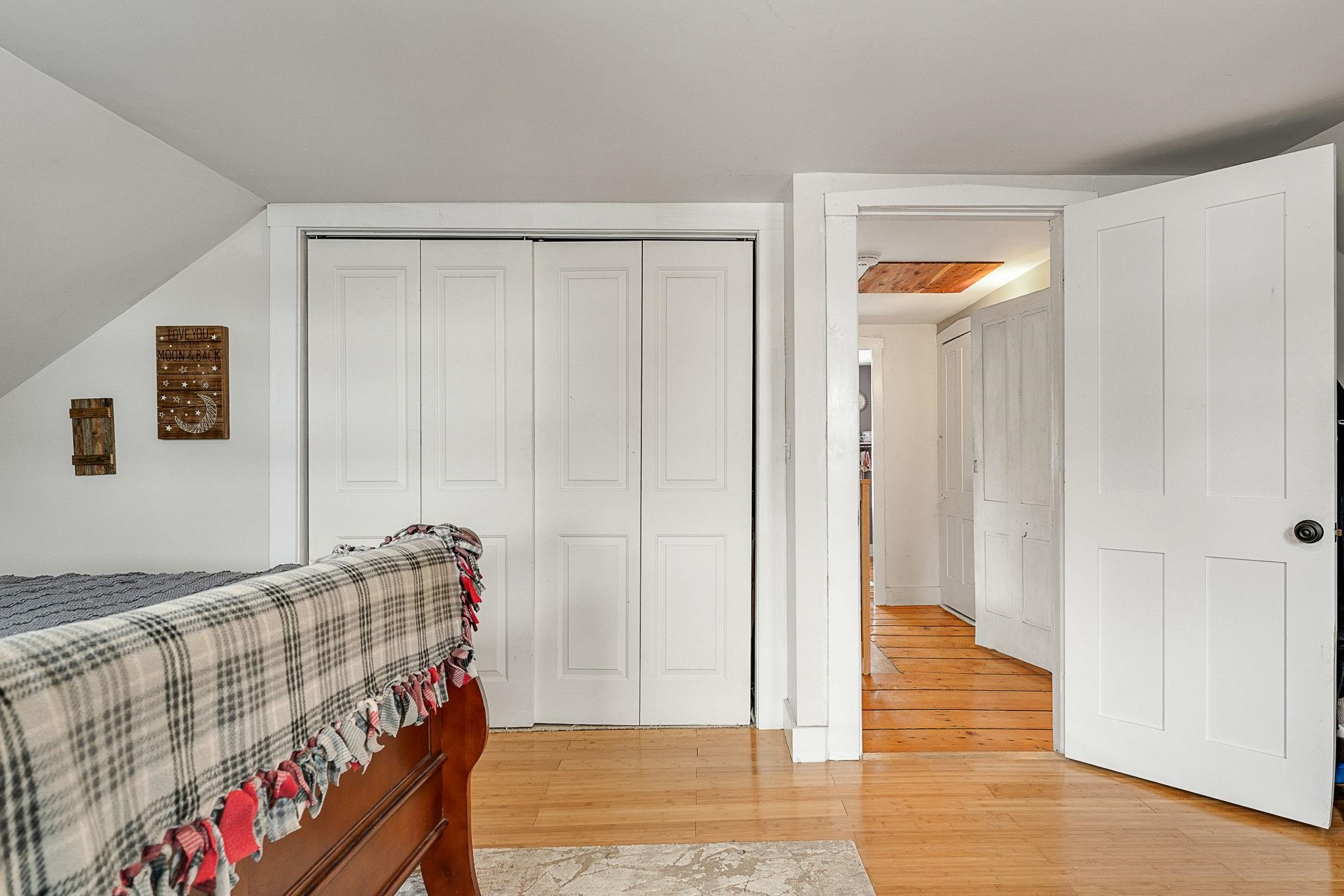 79 Pleasant Street Northfield, VT 05663 - Photo 38 of 50