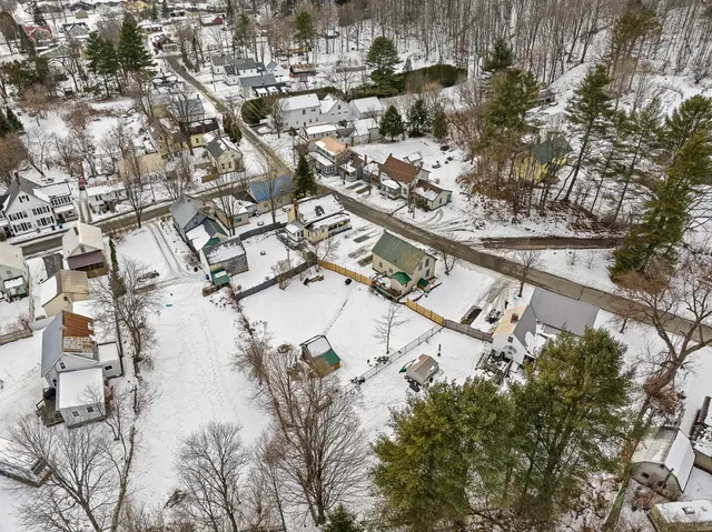 $299,000 | 79 Pleasant Street, Northfield, VT 05663