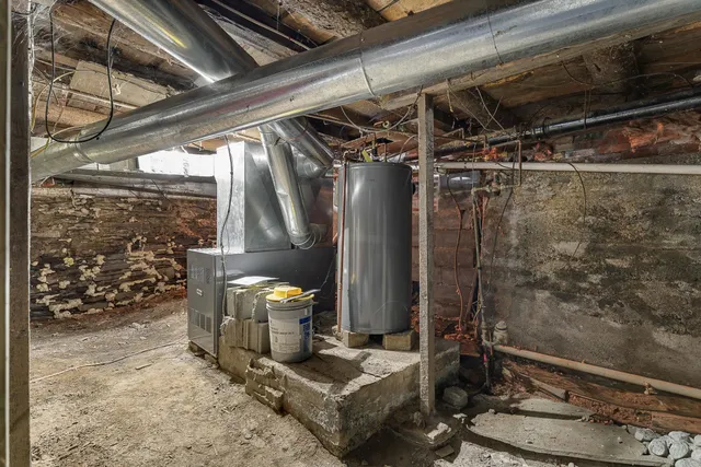 $299,000 | 79 Pleasant Street, Northfield, VT 05663