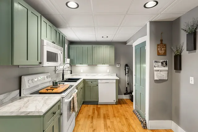 $299,000 | 79 Pleasant Street, Northfield, VT 05663