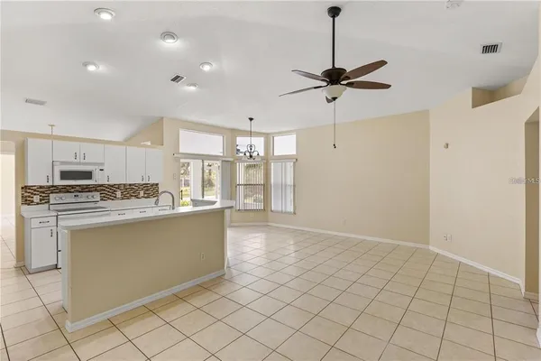 $1,750 | 3915 Fonsica Avenue, North Port, FL 34286