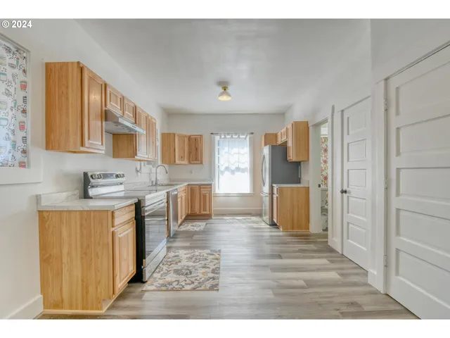 $260,000 | 612 Southeast Dorion Avenue, Pendleton, OR 97801