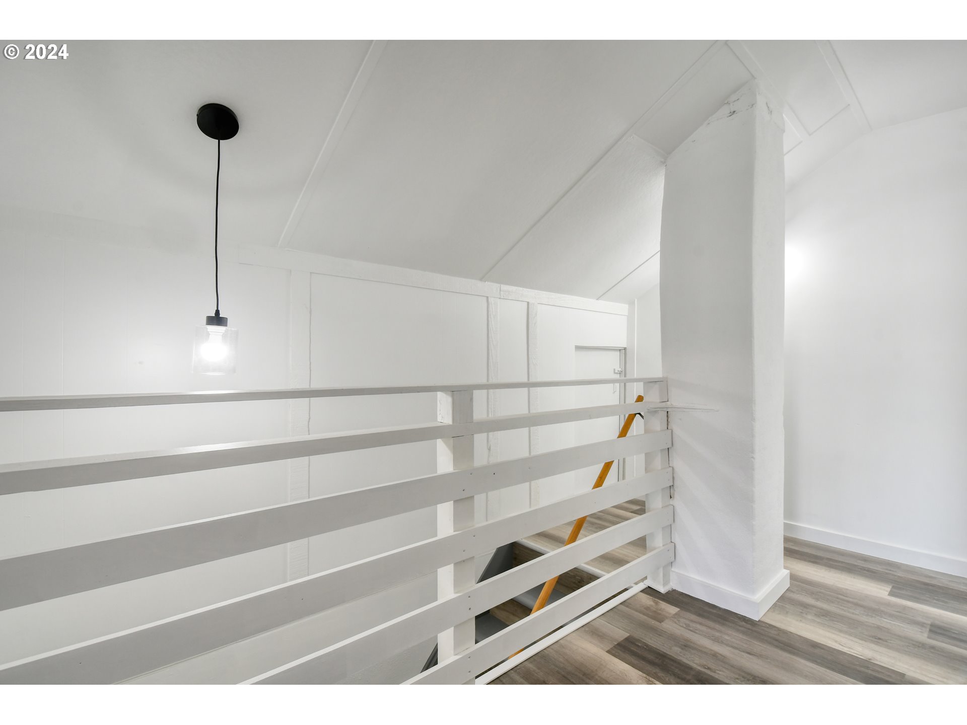 612 Southeast Dorion Avenue Pendleton, OR 97801 - Photo 8 of 13