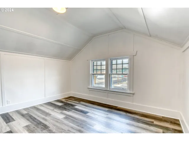 $260,000 | 612 Southeast Dorion Avenue, Pendleton, OR 97801