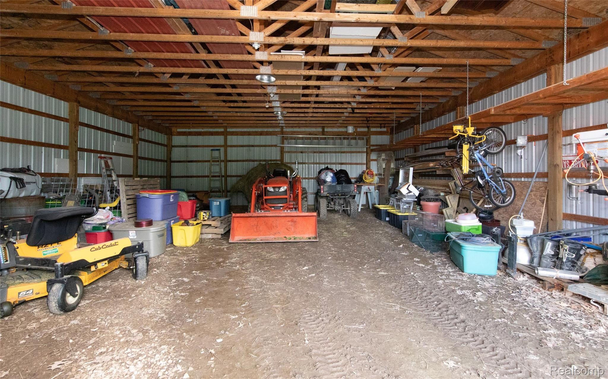 650 Munger Road Holly, MI 48442 - Photo 35 of 47 780A0851.JPG