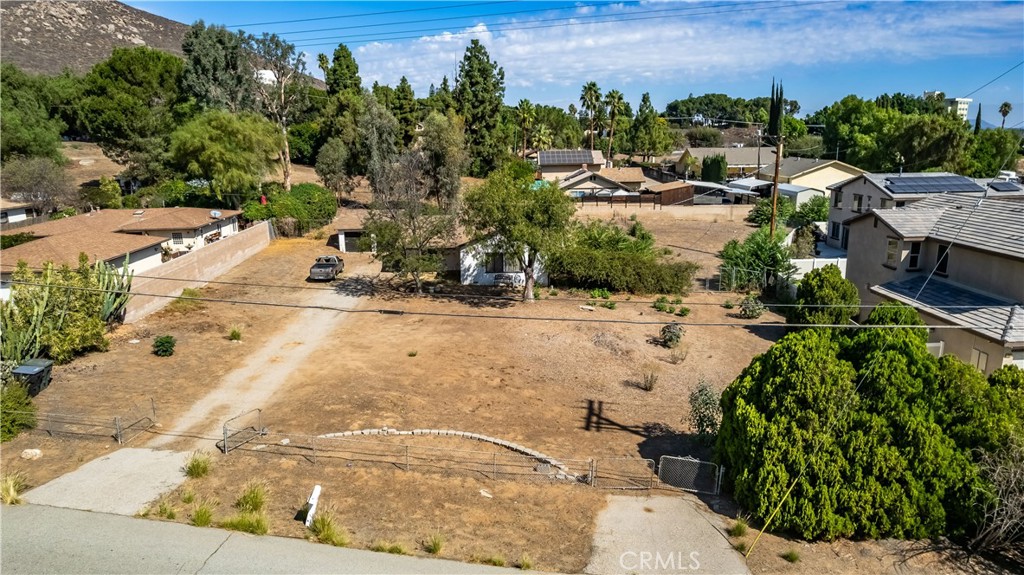 12043 Knoefler Drive Riverside, CA 92505 - Photo 12 of 15 a view of a park with large trees