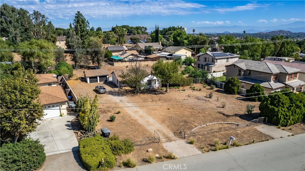 12043 Knoefler Drive Riverside, CA 92505 - Photo 8 of 15 a view of outdoor space and city view