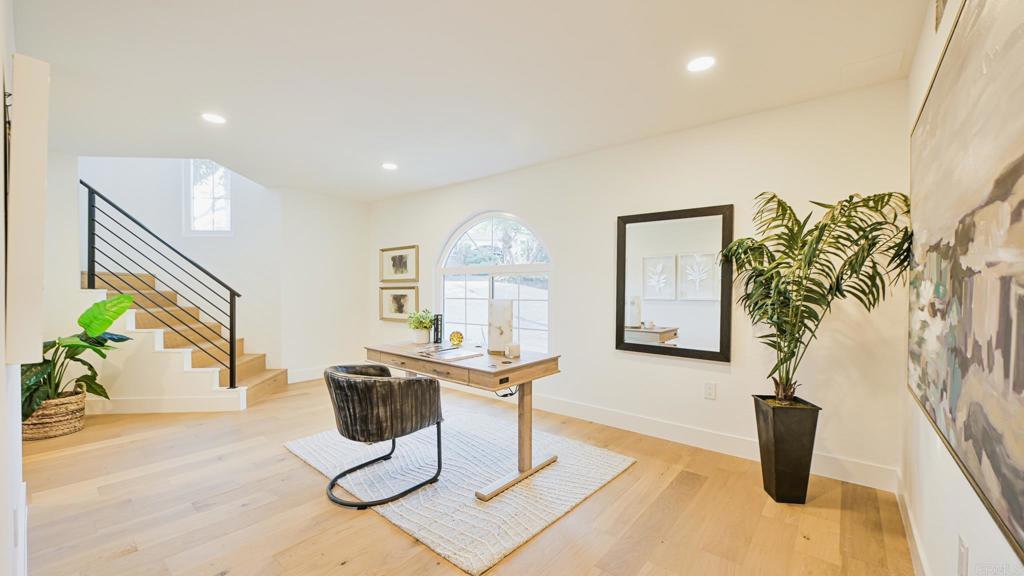 2399 Ivy Road Oceanside, CA 92054 - Photo 40 of 75 Gallery Image 40