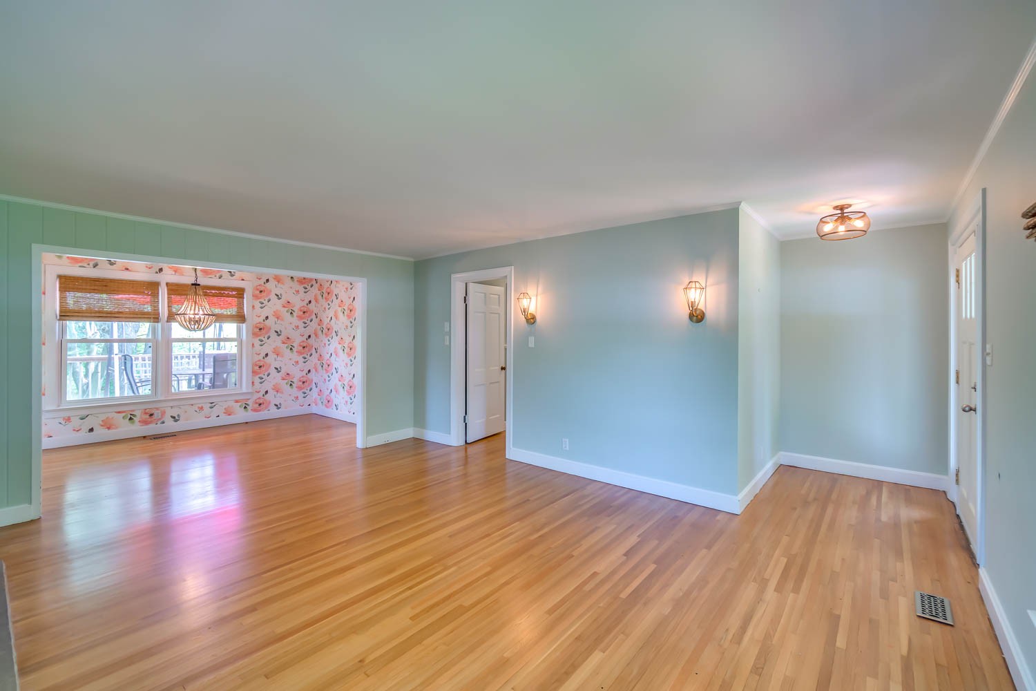 1103 Manor Road Columbia, TN 38401 - Photo 5 of 36 Gallery Image 5