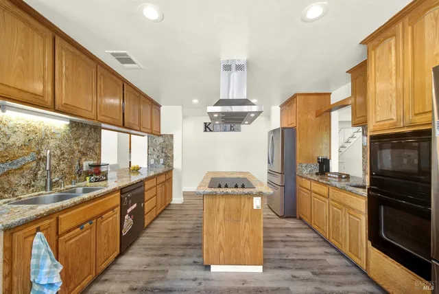 $1,100,000 | 7630 Acacia Lane, Vacaville, CA 95688