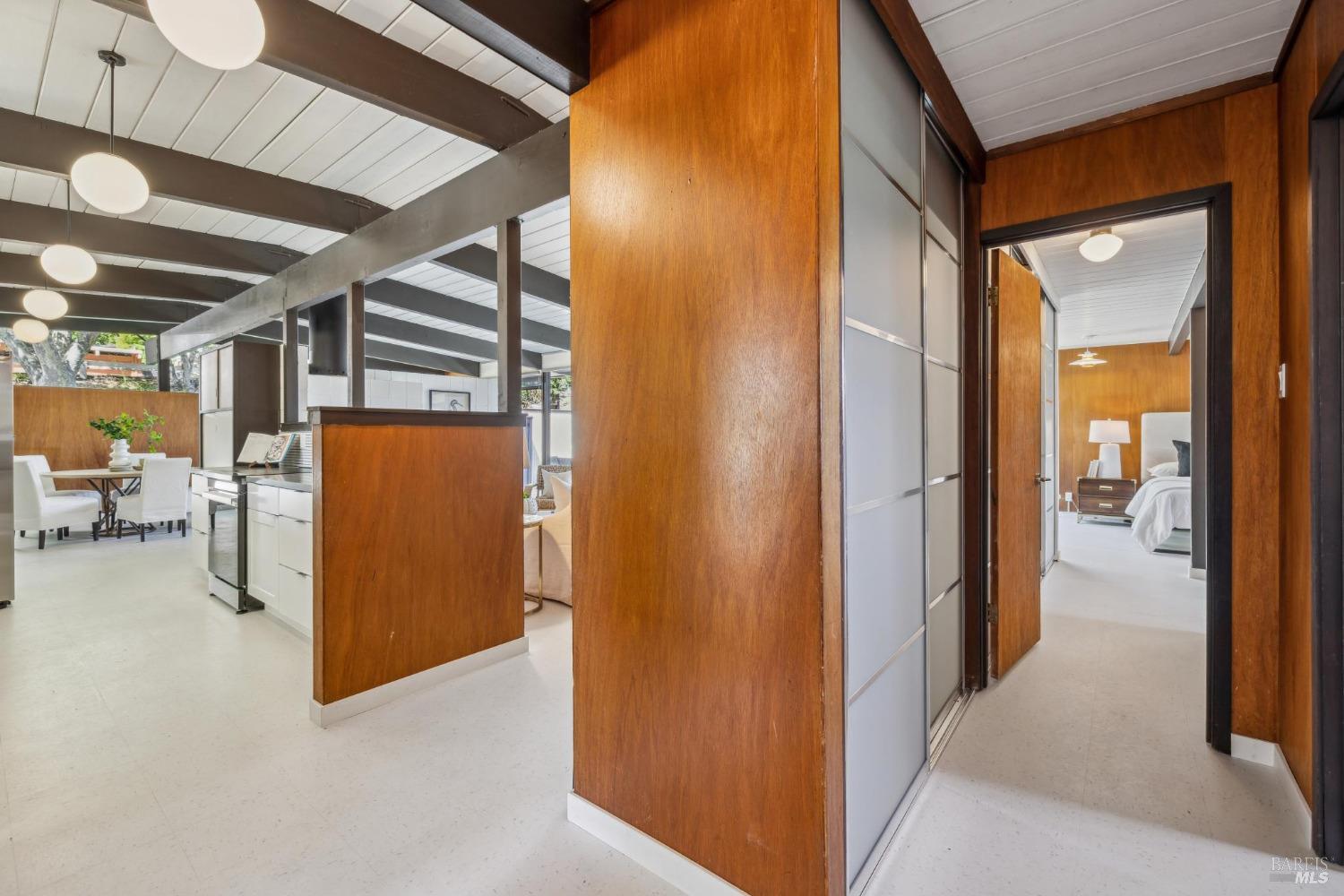 659 Las Colindas Road San Rafael, CA 94903 - Photo 23 of 44