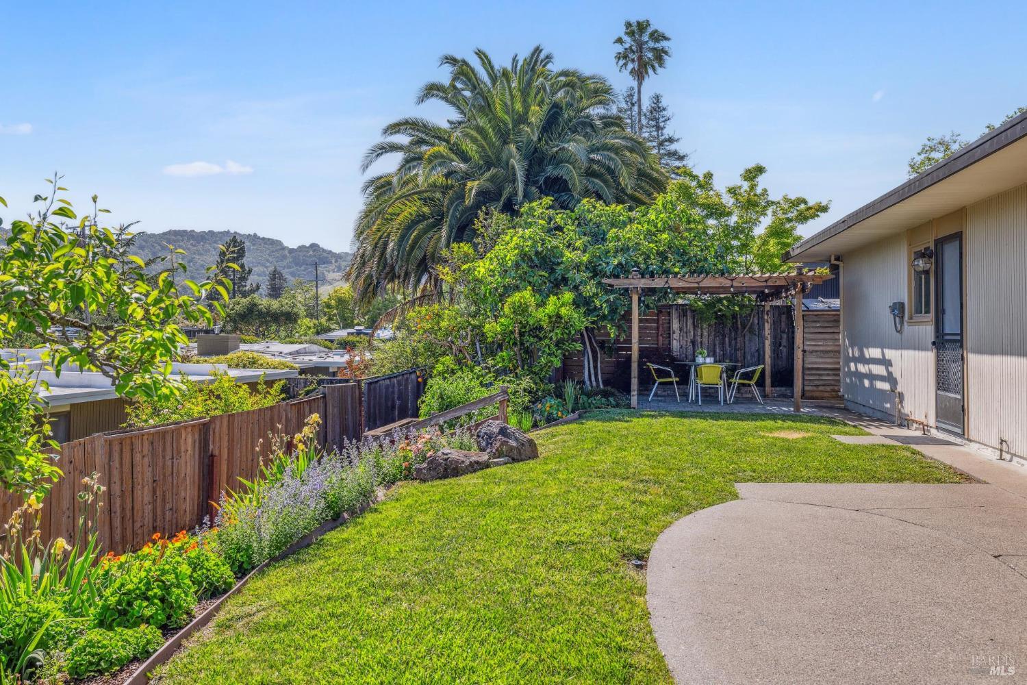 659 Las Colindas Road San Rafael, CA 94903 - Photo 39 of 44