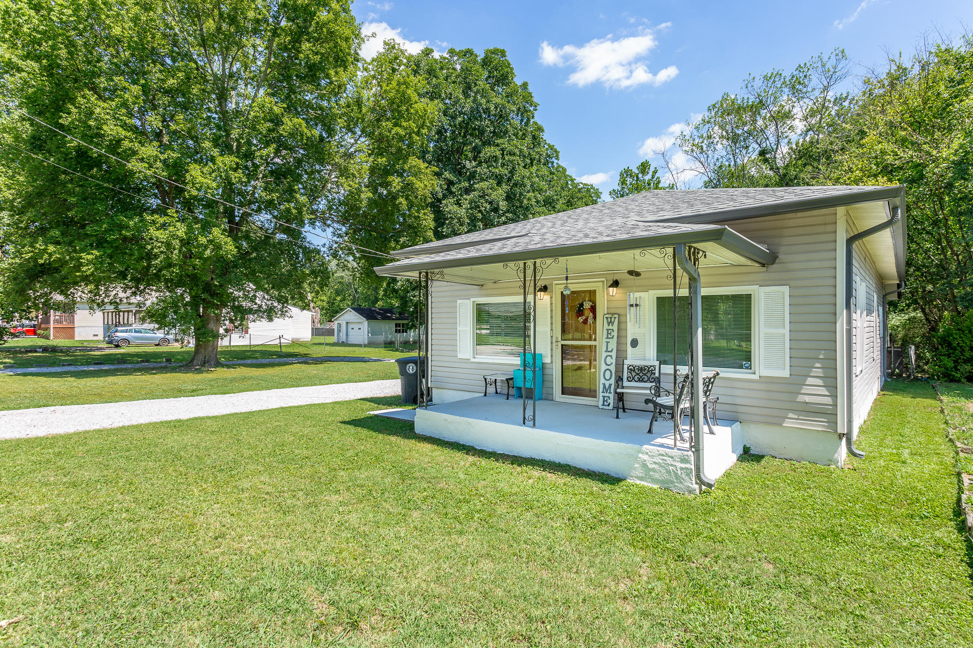 1628 Prigmore Road Chattanooga, TN 37412 - Photo 1 of 49 Welcome to 1628 Prigmore Rd