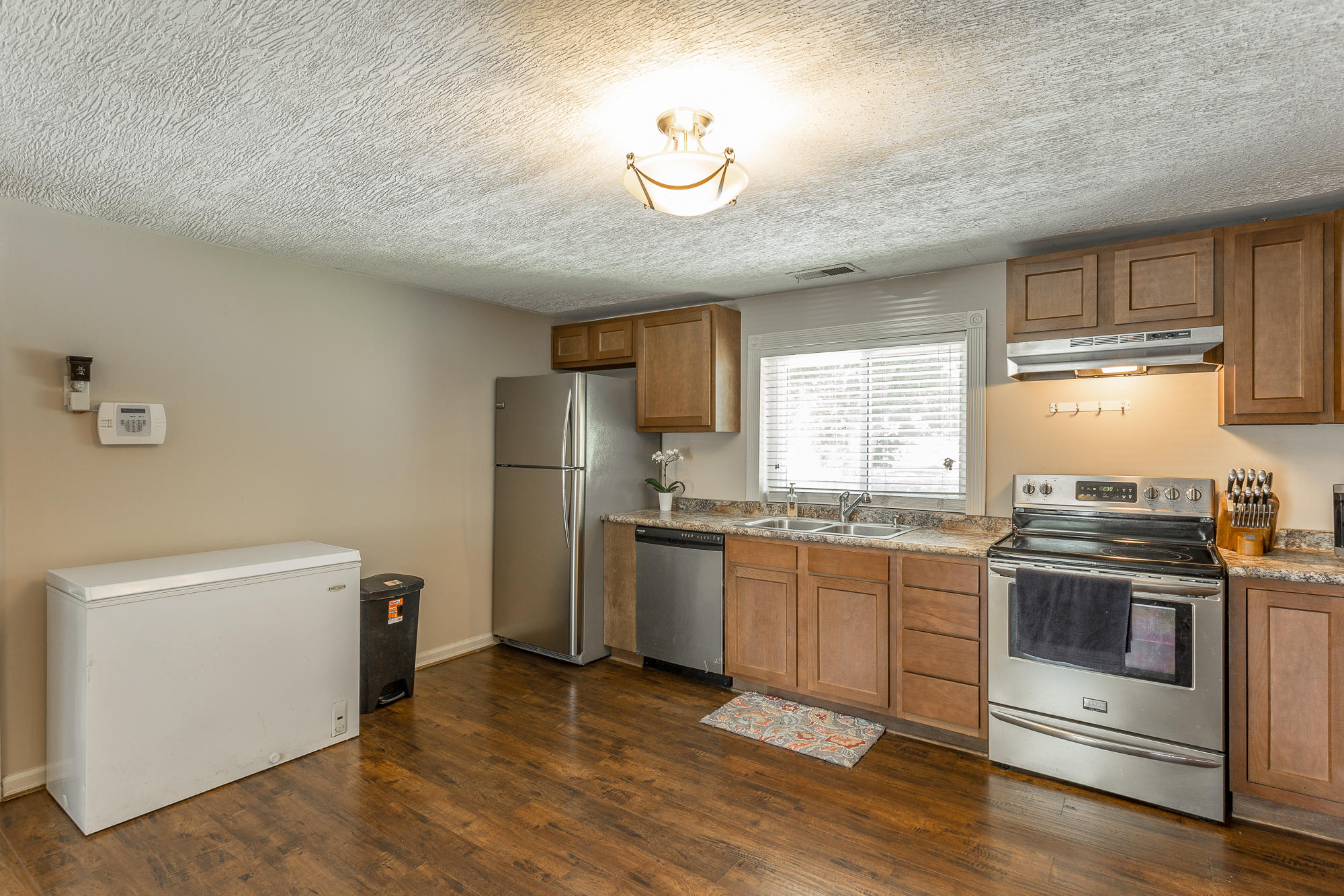 1628 Prigmore Road Chattanooga, TN 37412 - Photo 12 of 49 Kitchen
