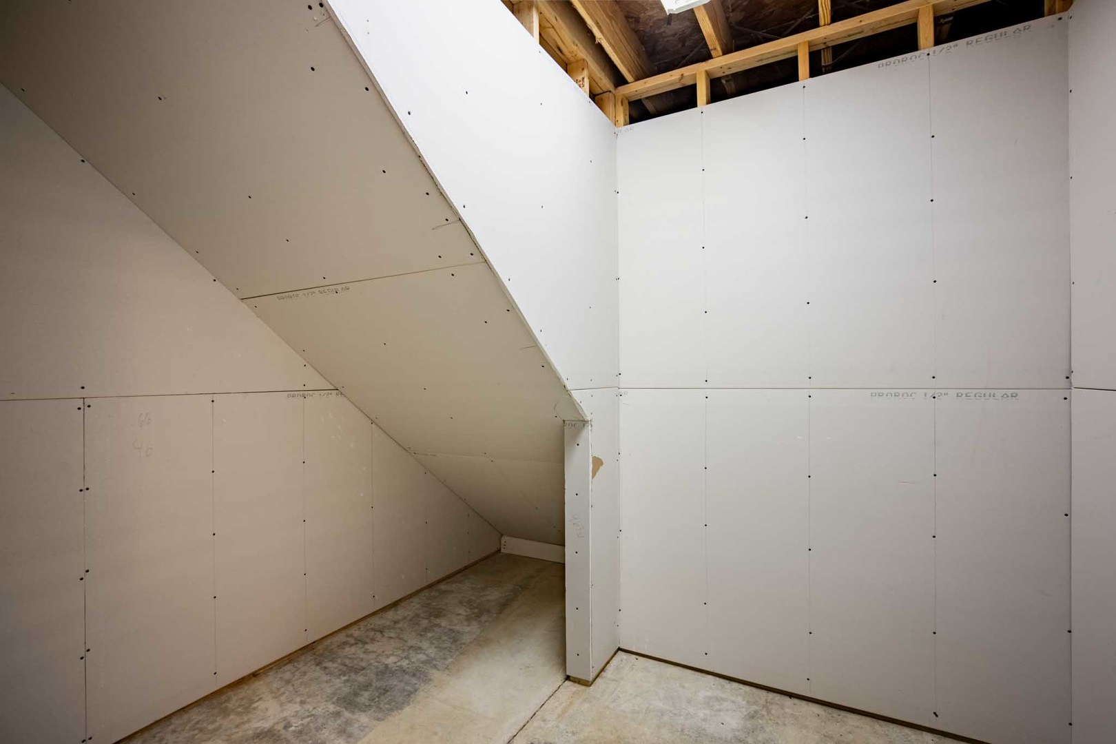 11052 Prestwick Drive Benton, IL 62812 - Photo 32 of 46 a view of utility room