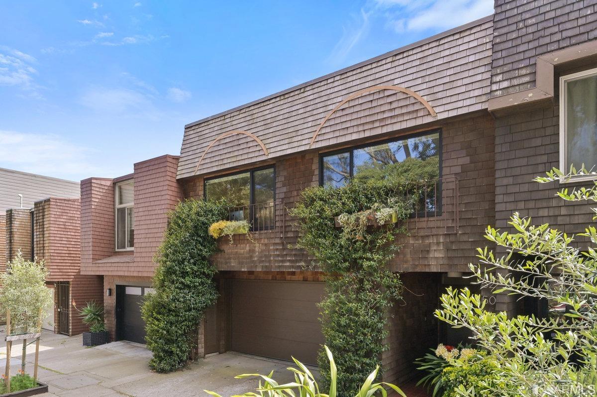 52 Museum Way, Unit TOP San Francisco, CA 94114 - Photo 2 of 38