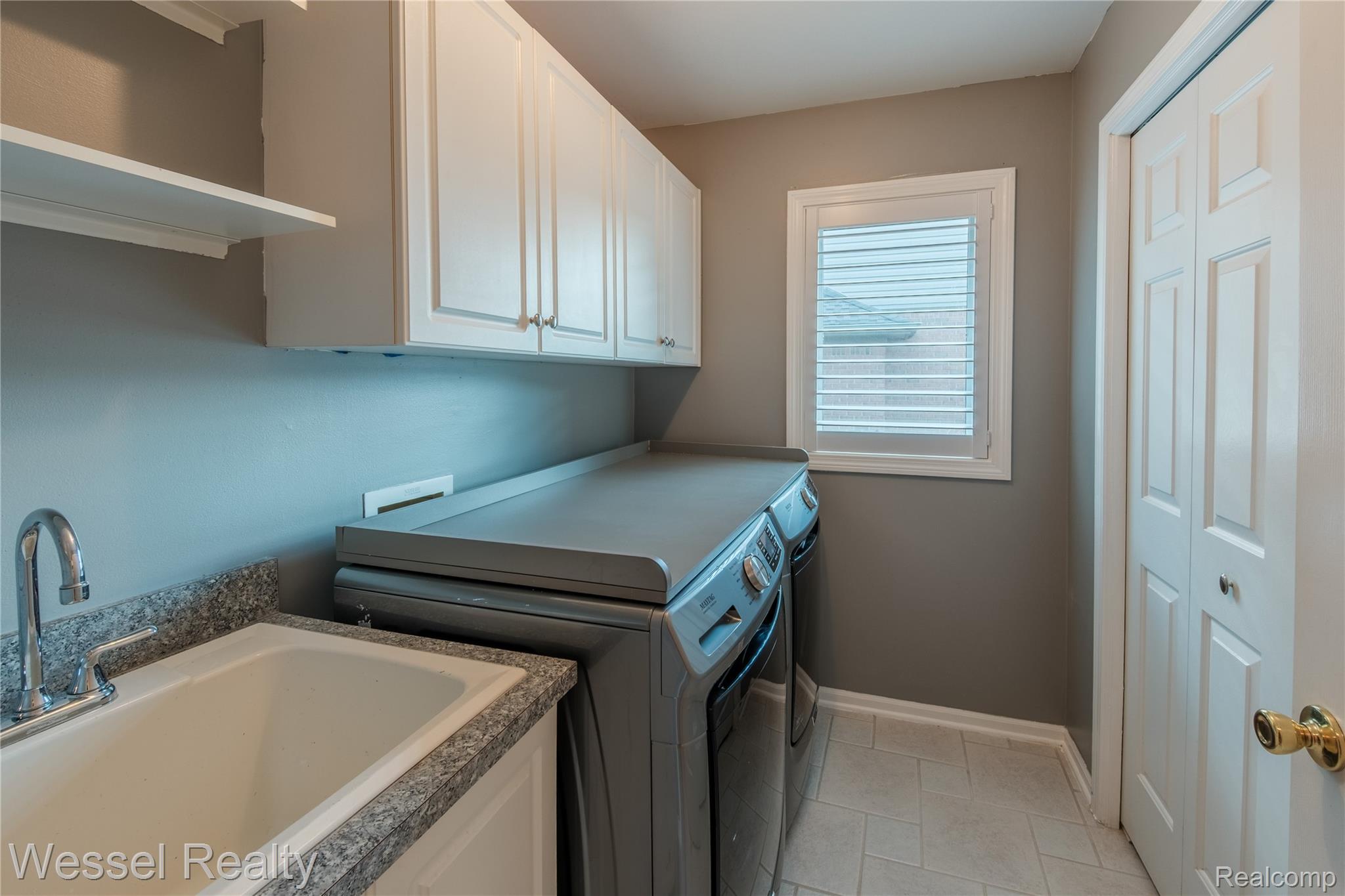 17575 Rocco Drive Macomb, MI 48044 - Photo 19 of 41 rocco-019.jpg