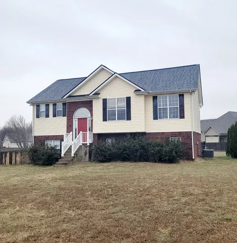 $380,000 | 205 Emerald Circle, Pleasant View, TN 37146