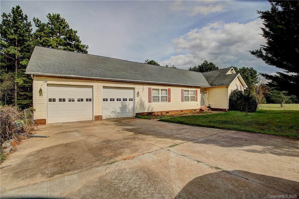 3465 Zion Hill Road Cherryville, NC 28021 - Photo 2 of 30