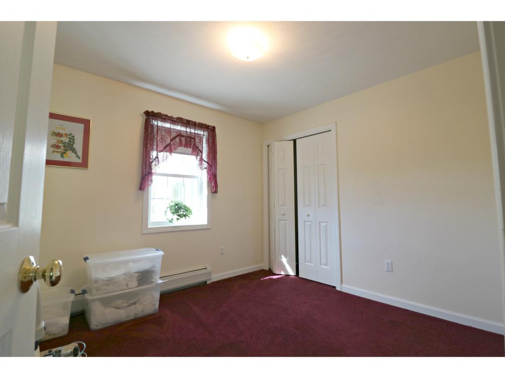 8 Jericho Road Rindge, NH 03461 - Photo 17 of 33