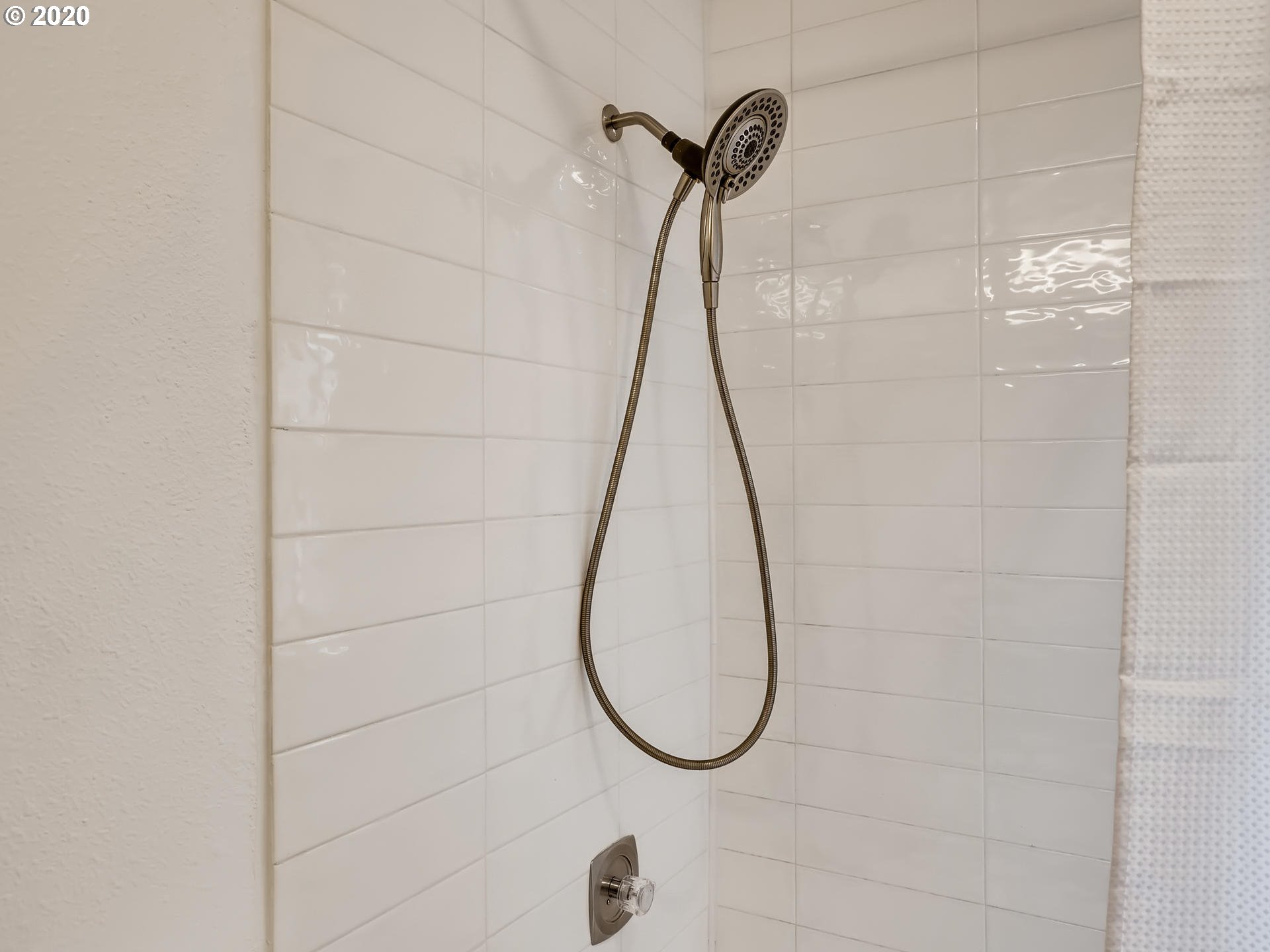 5338 Northwest Innisbrook Place Portland, OR 97229 - Photo 21 of 28 Gallery Image 21