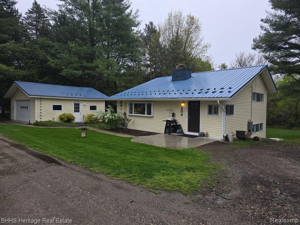 504 Union Street Fenton, MI 48430 - Photo 1 of 25 Gallery Image 1