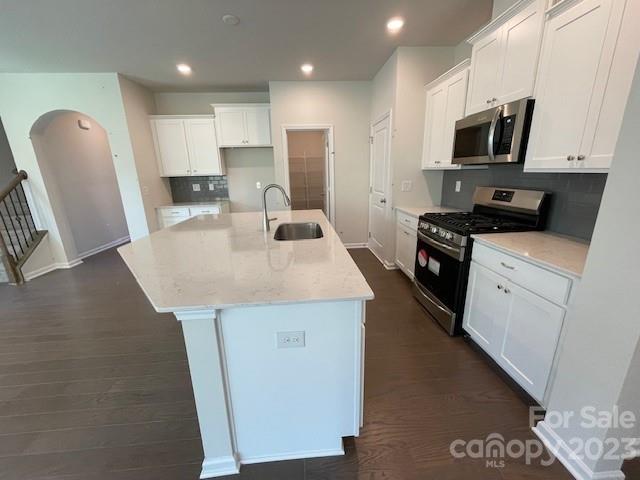 240 Hamptons Cove Road, Unit 29 Troutman, NC 28166 - Photo 3 of 9 Gallery Image 3