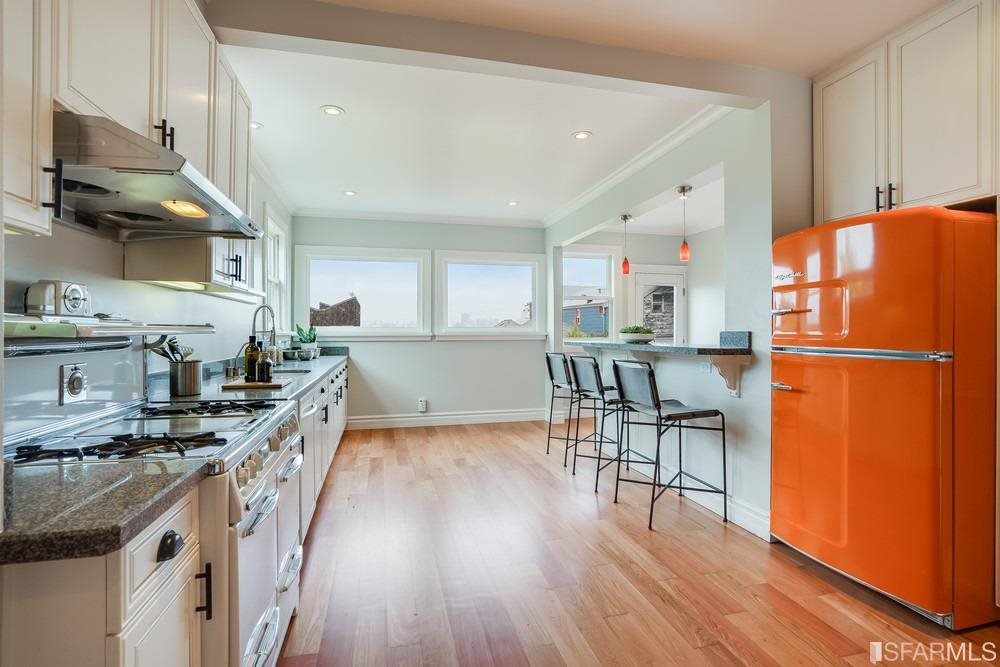 207 Ripley Street San Francisco, CA 94110 - Photo 9 of 40