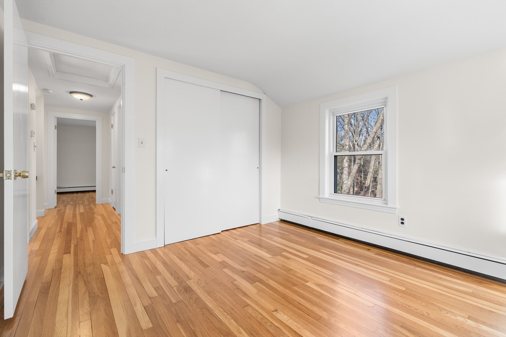 40 Moynihan Road Hamilton, MA 01982 - Photo 17 of 34 Gallery Image 17