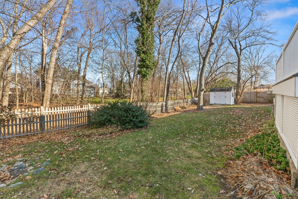 40 Moynihan Road Hamilton, MA 01982 - Photo 26 of 34 Gallery Image 26