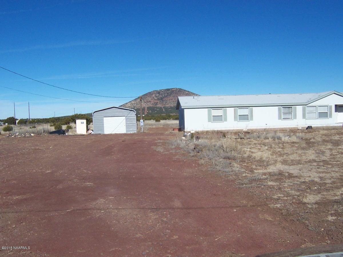 1035 Hoctor Road Williams, AZ 86046 - Photo 2 of 15 000_2720