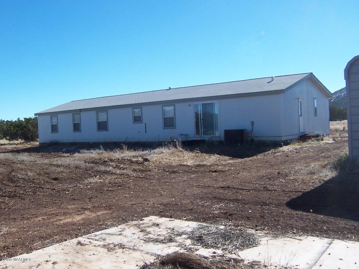 1035 Hoctor Road Williams, AZ 86046 - Photo 4 of 15 000_2722