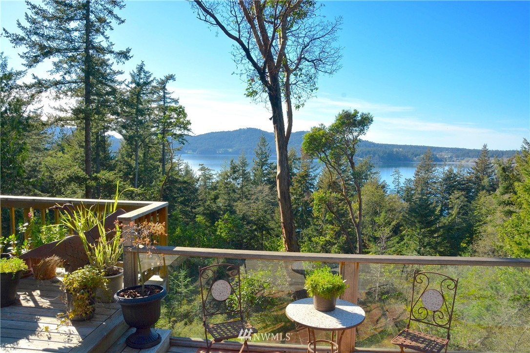 378 Bromley Drive Orcas Island, WA 98245 - Photo 1 of 32 Gallery Image 1