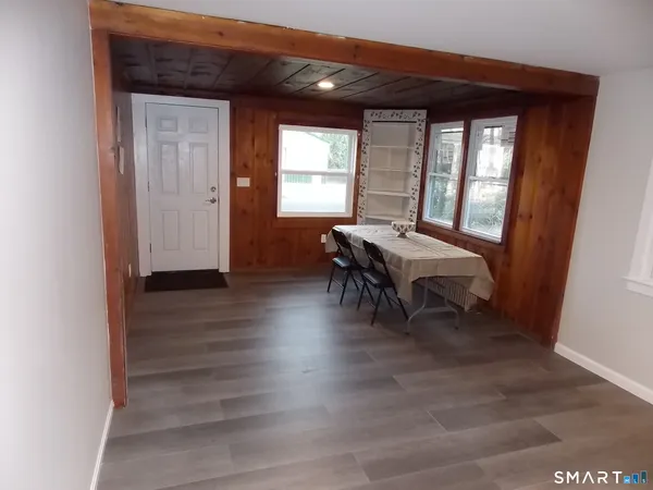 $359,000 | 218 Griffin Road, Suffield, CT 06093