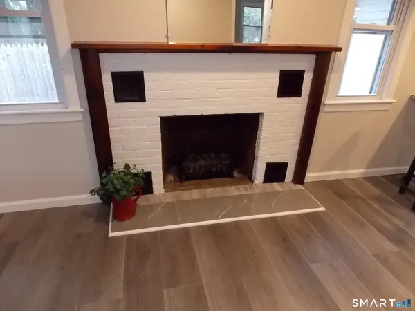 $359,000 | 218 Griffin Road, Suffield, CT 06093