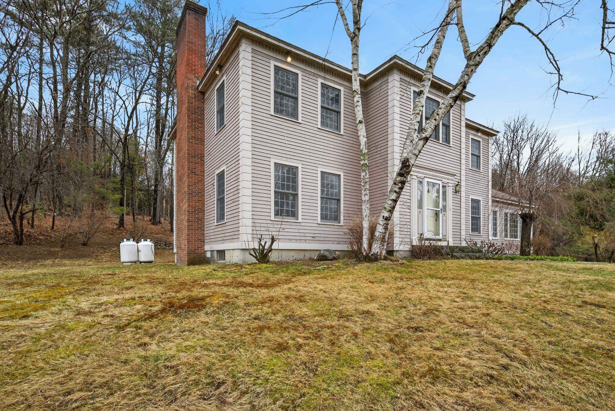 31 Gage Road Bedford, NH 03110 - Photo 2 of 45