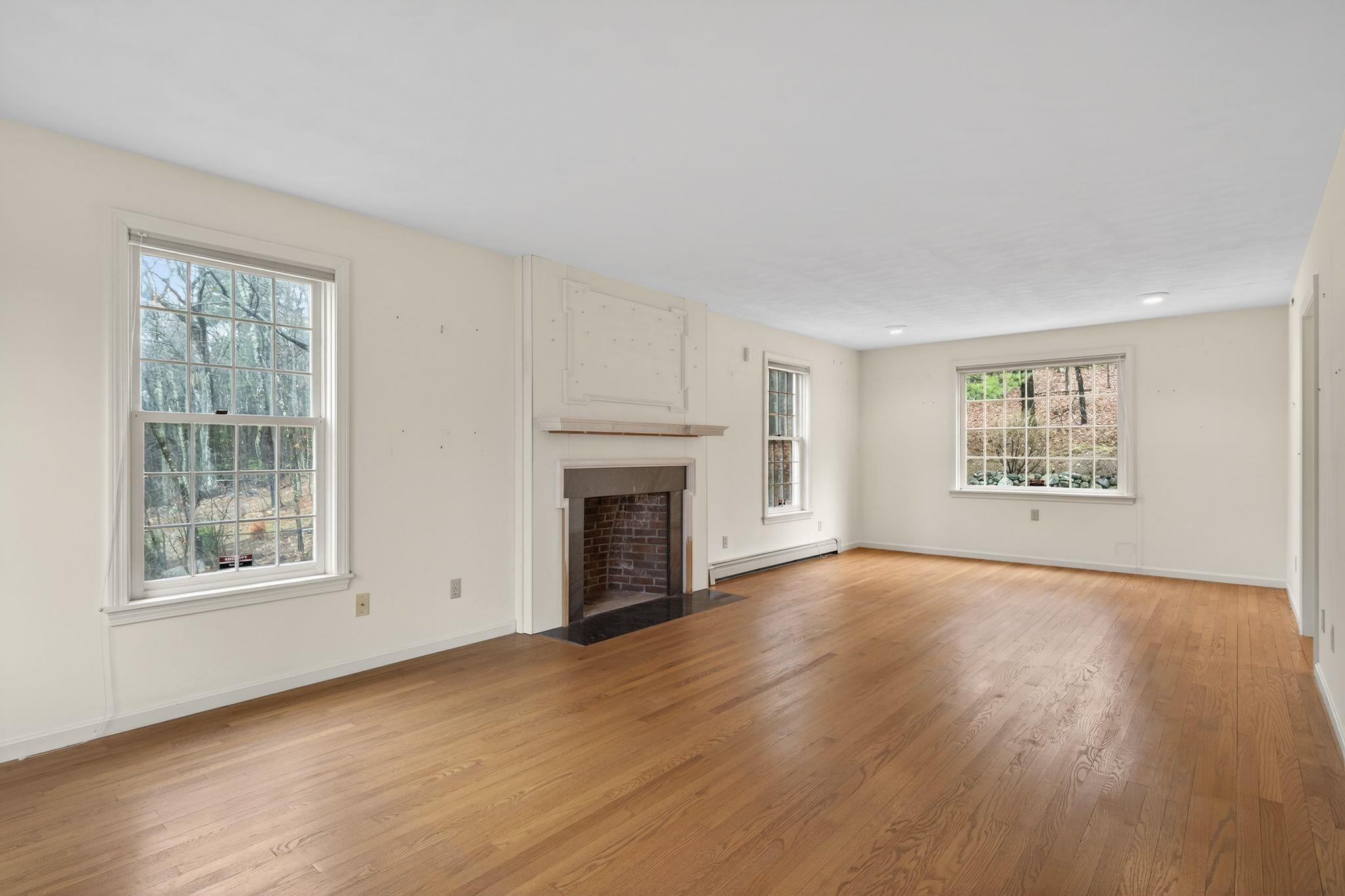 31 Gage Road Bedford, NH 03110 - Photo 10 of 45