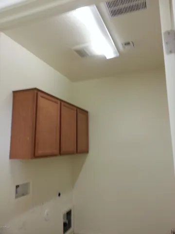 $2,550 | 1932 East Ravenswood Drive, Gilbert, AZ 85298