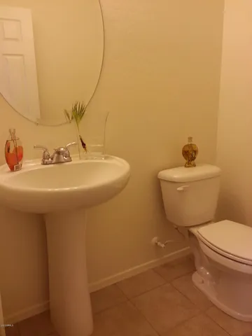 $2,550 | 1932 East Ravenswood Drive, Gilbert, AZ 85298